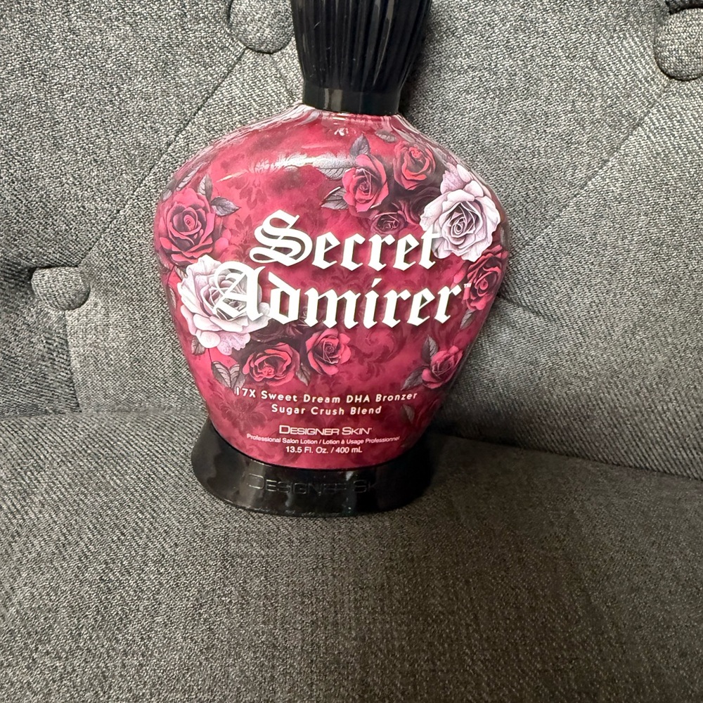 Designer Skin Secret Admirer Bronzer - Red and Black